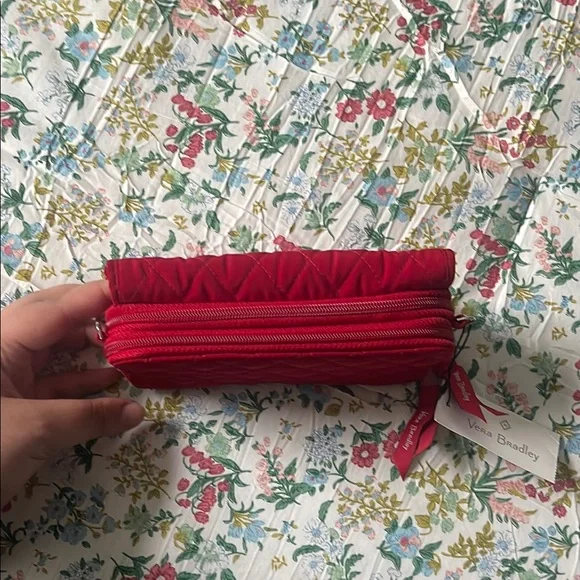 Vera Bradley RFID 3-in-1 Crossbody - Picture 3 of 5